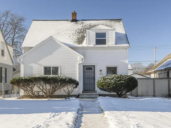 4727 North Green Bay AVENUE, Milwaukee, WI 53209