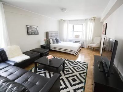 321 E 45th St APT 9C, New York, NY, 10017
