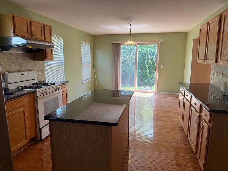 4674 Carter Pl — Photo 11