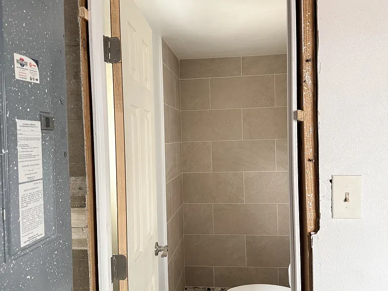 13428 Neptune Dr — Photo 27