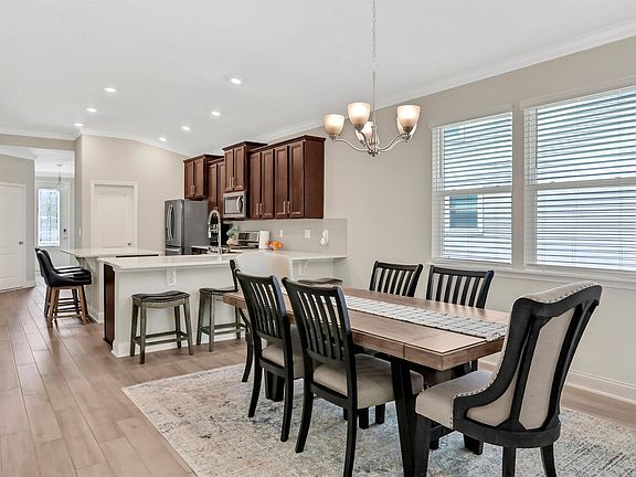 2nd image of 71 Greenway Ln