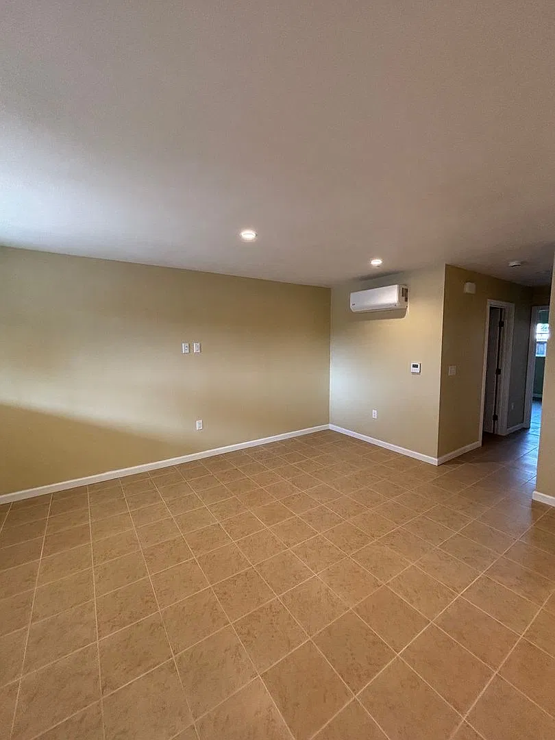 691 Welburn Avenue B — Photo 4