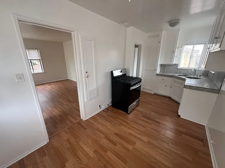 4419 N Bellflower Blvd — Photo 2