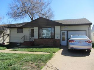 310 C St S, Glen Ullin, ND 58631