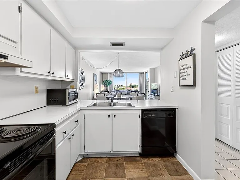 6218 Palma Del Mar Blvd S #405 — Photo 11