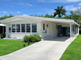 26110 Princess LN, BONITA SPRINGS, FL 34135