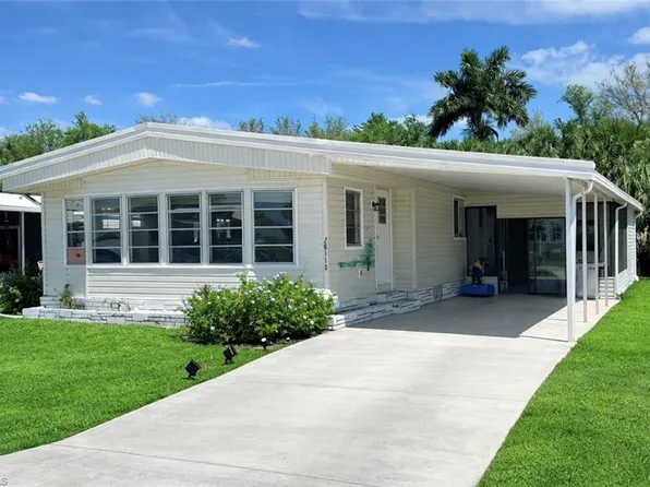 26110 Princess LN, BONITA SPRINGS, FL 34135