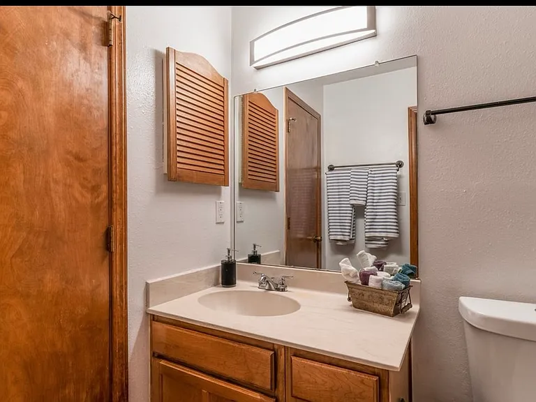 1556 Avenida De Las Americas — Photo 9