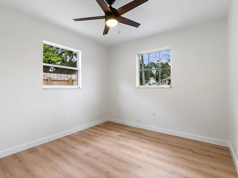 1028 Bass Blvd #E — Photo 12
