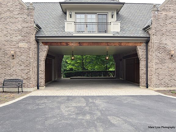 3rd image of 33W590 Ashley Ln