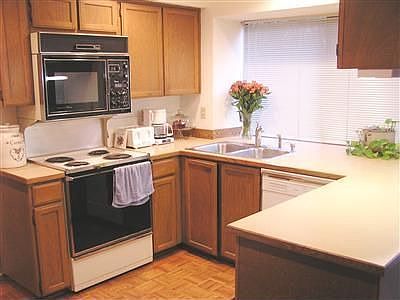 4th image of 16225 SE 46th Pl