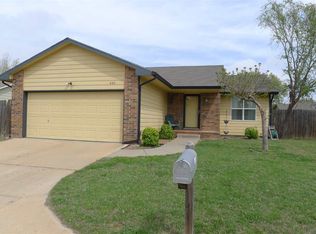 608 W Wayne Cir, Wichita, KS 67217