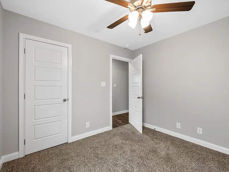 401 Irish Hills Dr — Photo 21