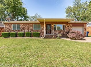 8124 Cypress Ave, Fort Smith, AR 72908