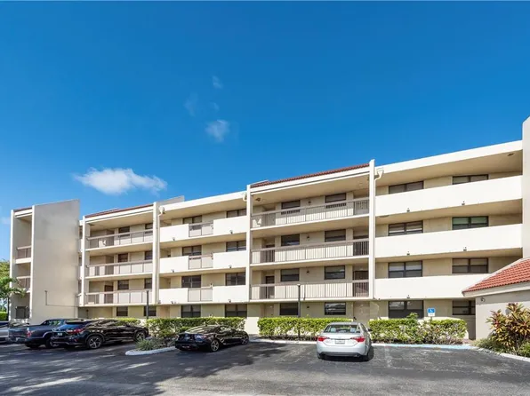 111 Lake Emerald Drive #405, Oakland Park, FL 33309