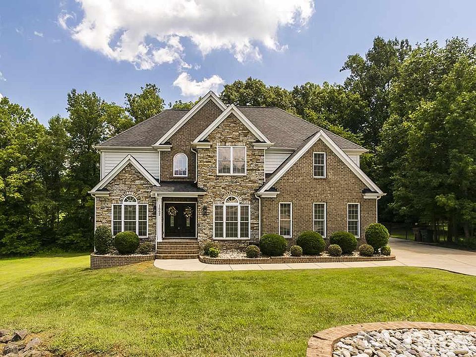 1st image of 1662 Olde Beechwood Ct