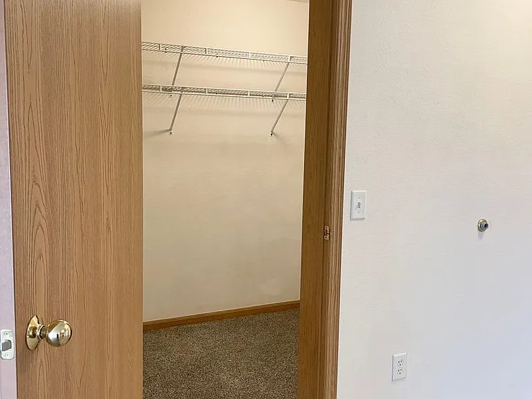 Pointe West II — Photo 9
