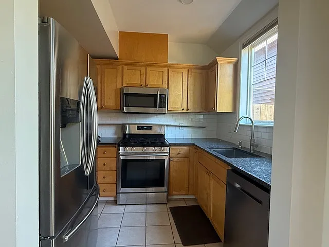 10547 Midvale Ave N #A — Photo 4
