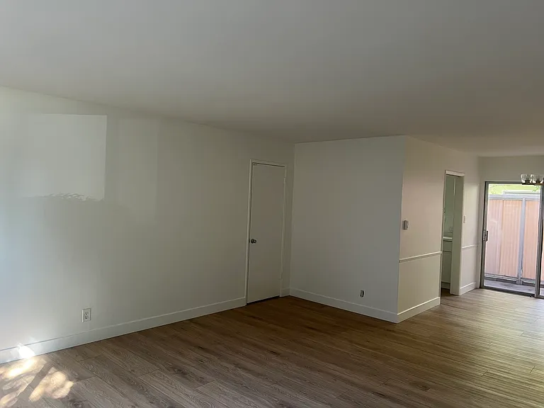 3714 Corinth Ave #1 — Photo 2