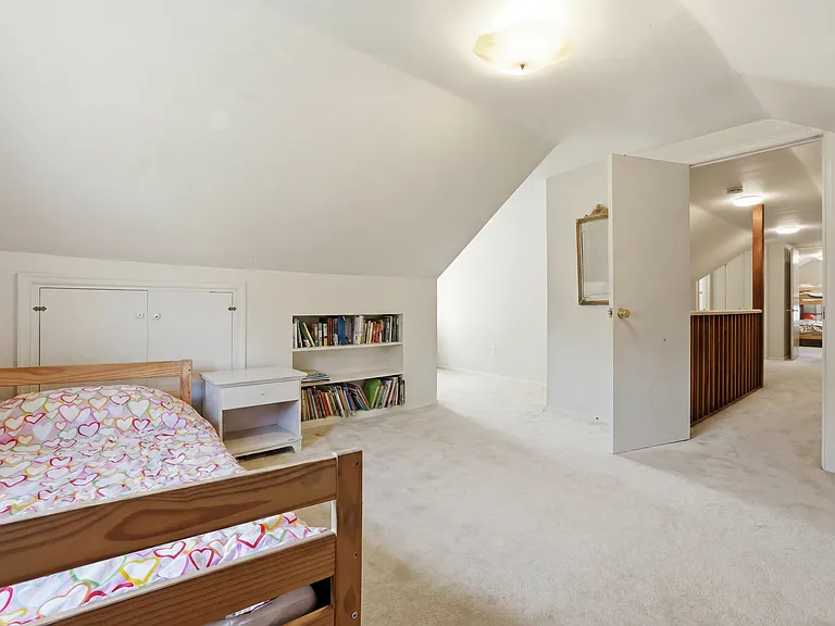 7322 Edmonston Rd — Photo 29