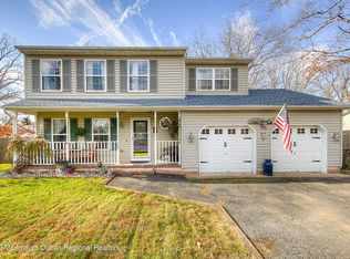 149 Topside Rd, Manahawkin, NJ 08050
