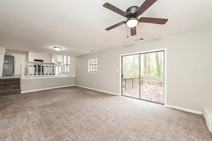 6957 Cedar Hill Ct — Photo 9