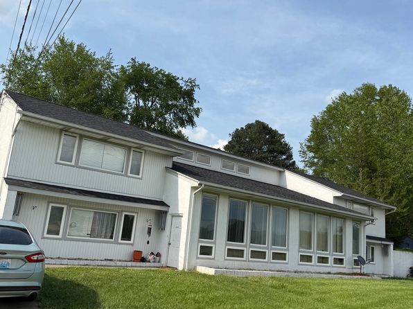 379 Hillrise Dr