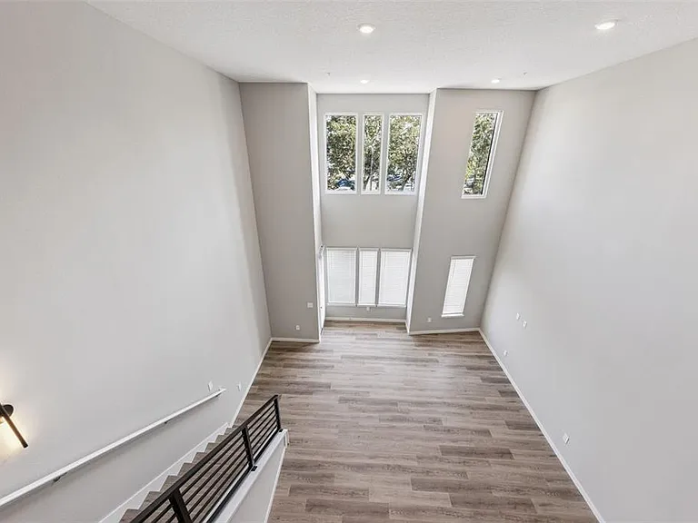 2316 E Concord St #8 — Photo 3