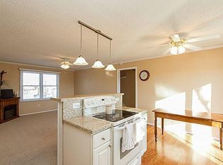 246 Maple Ave, Nevada, IA 50201