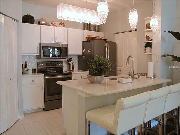 3rd image of 4207 S Dale Mabry Hwy Unit 4104