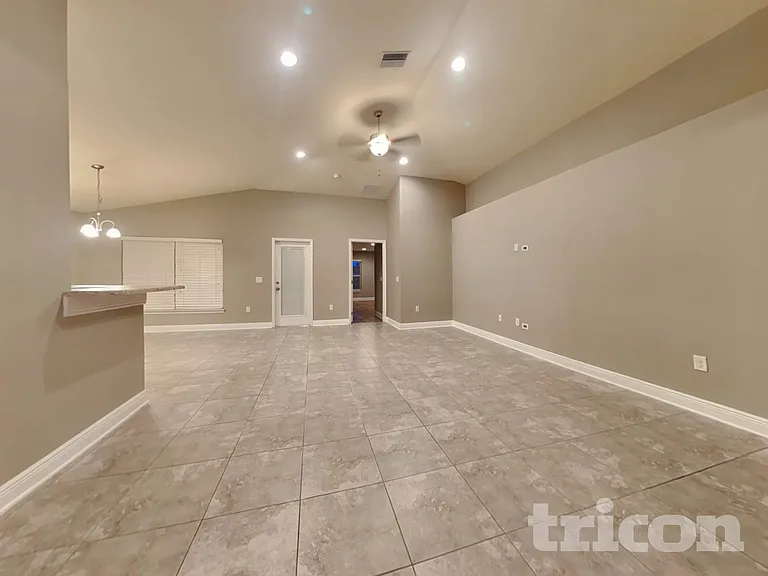 14456 Barley Field Dr — Photo 2