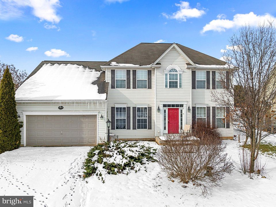 1st image of 13514 Essex Dr