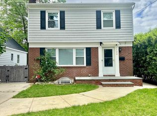 120 Jefferson St, Garden City, NY 11530