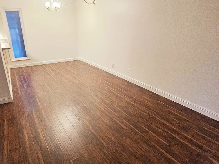 5516 Roundtree Dr #E — Photo 20