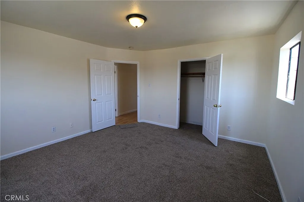 3 bed, 1100 sqft, $3,853 — Photo 4