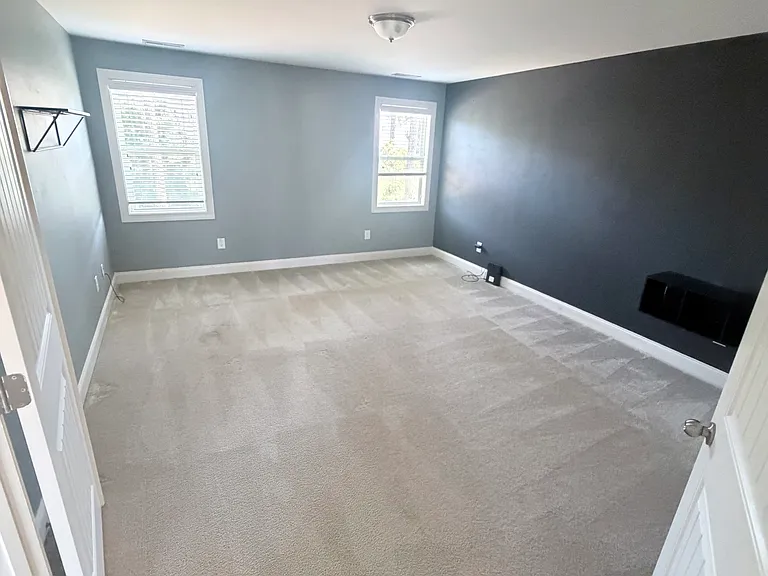 441 Falls Creek Dr — Photo 17