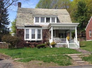 6 Boght Rd, Watervliet, NY 12189