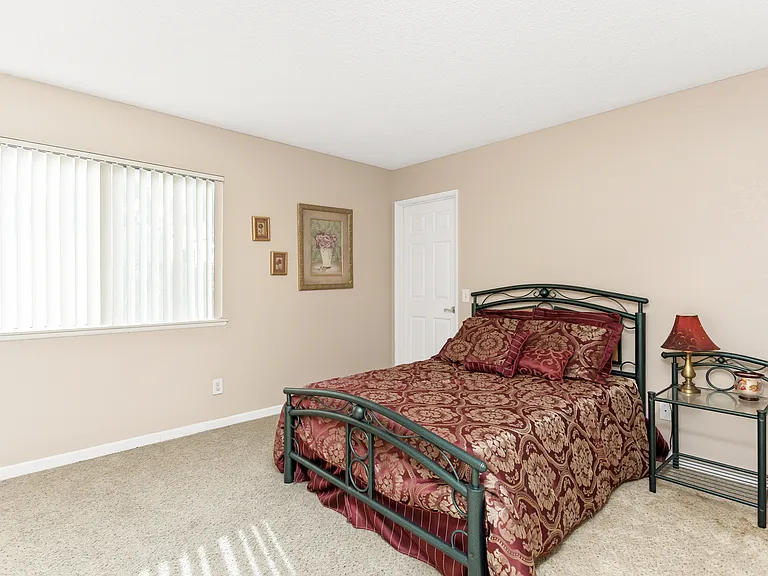 Quailpointe Apartments — Photo 32