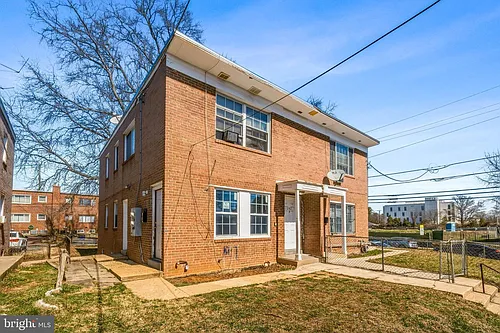 1242 Savannah Pl SE #2 Photo 1