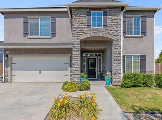 2449 N Divisadero St, Visalia, CA