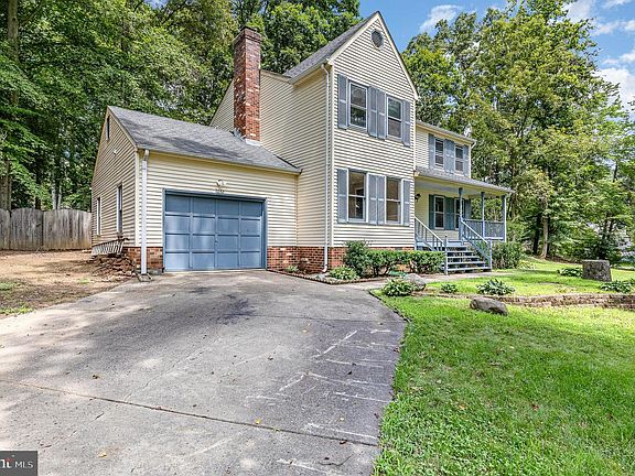 2nd image of 1032 Isabella Dr