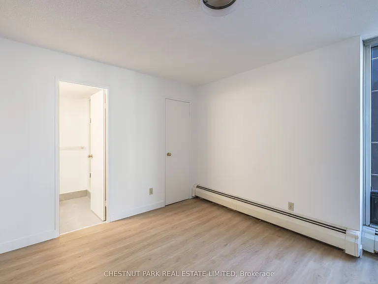 30 Wellington St E #1006 — Photo 18