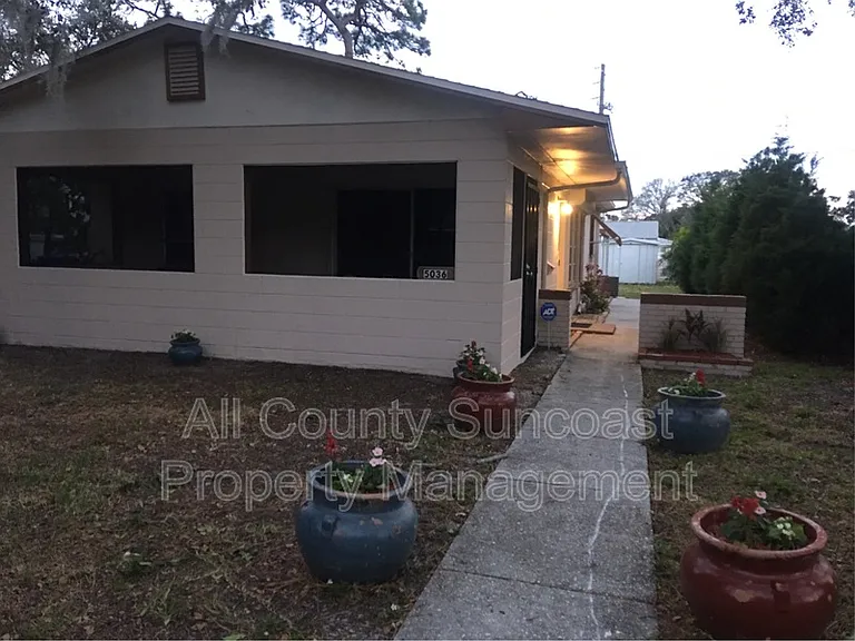 5036 10th Ave N — Photo 11