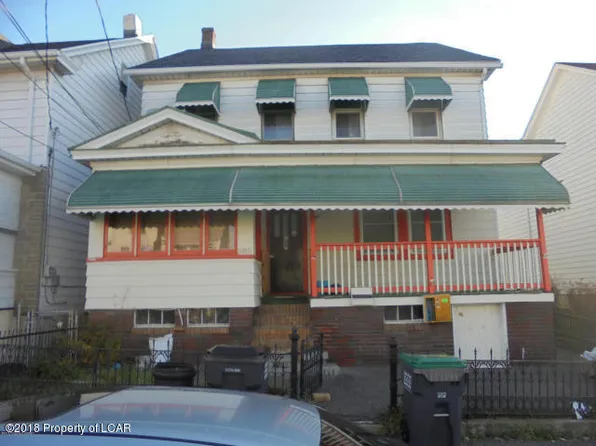585 Arthur St, Hazleton, PA 18201