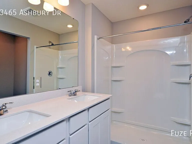 23465 Ashbury Dr — Photo 18