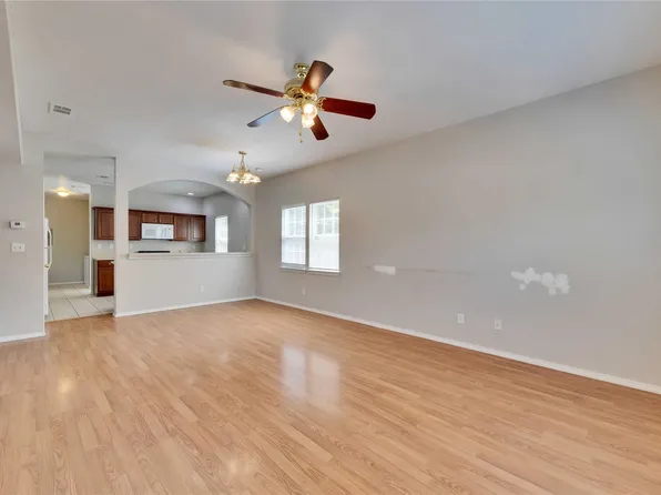 2201 E 18th St #B, Austin, TX 78702