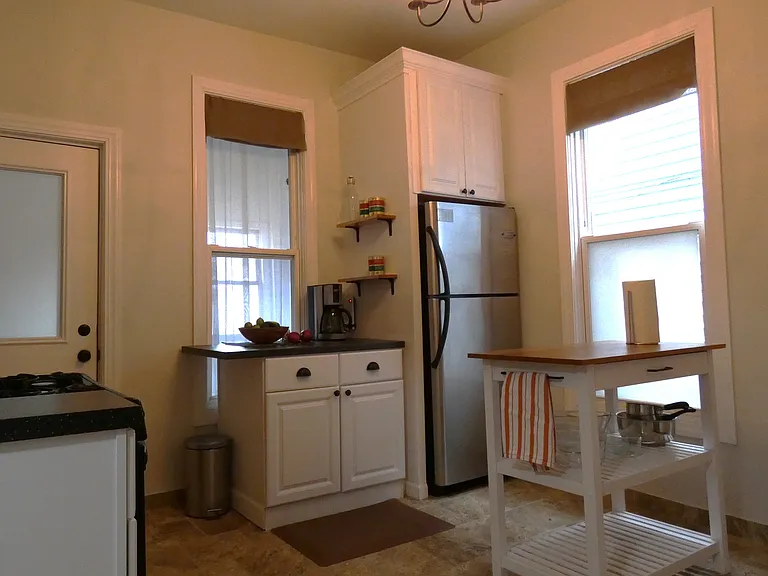 3043 W Lyndale St #1 — Photo 10