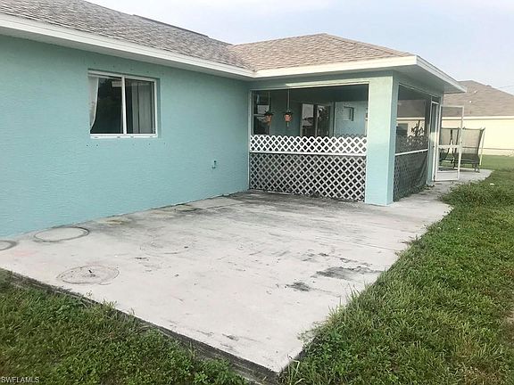 4th image of 530 NW 13th Ter