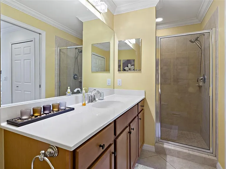 7015 River Hammock Dr #208 — Photo 18