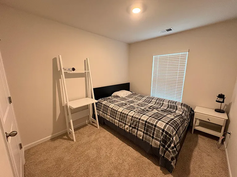 109 Oakmont Valley Trl — Photo 15